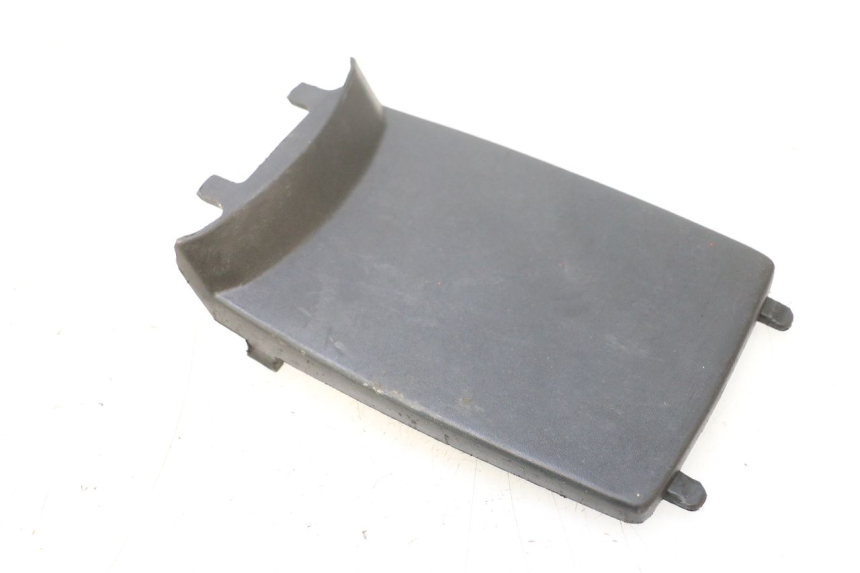 photo de BATTERIA COPERCHIO KEEWAY MATRIX RX9 125 (2006 - 2007) - Altra angolazione