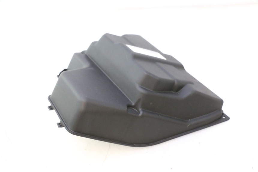 photo de BATTERIA COPERCHIO PIAGGIO MP3 HPE 530 (2022 - 2026) - Vista d'insieme del prodotto