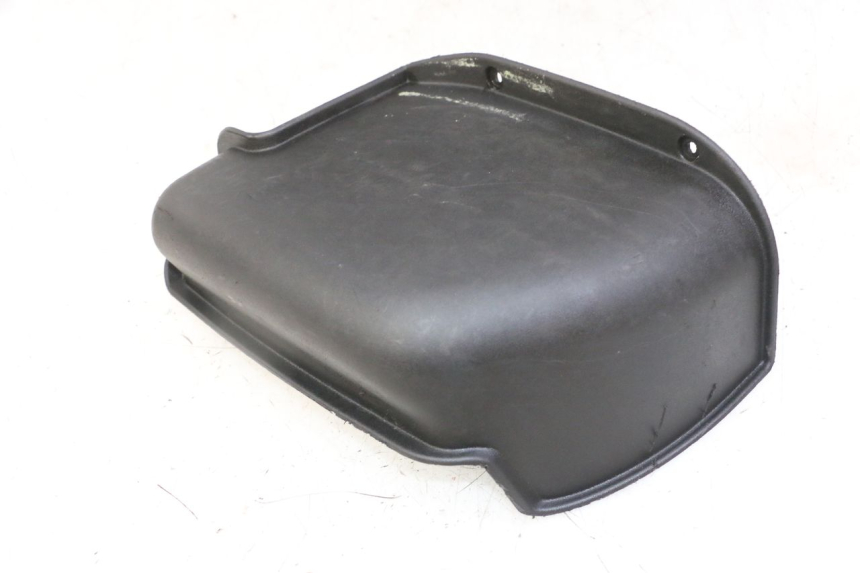 photo de COPERCHIO BATTERIA PIAGGIO MP3 LT 400 (2007 - 2012) - Primo piano tecnico