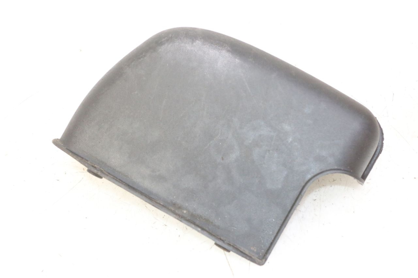 photo de BATTERIA COPERCHIO PIAGGIO MP3 125 (2006 - 2014) - Vista principale