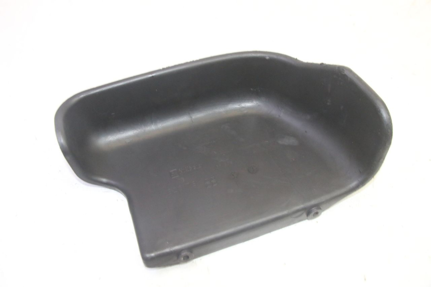 photo de BATTERIA COPERCHIO PIAGGIO MP3 RL 250 (2006 - 2010) - Altra angolazione