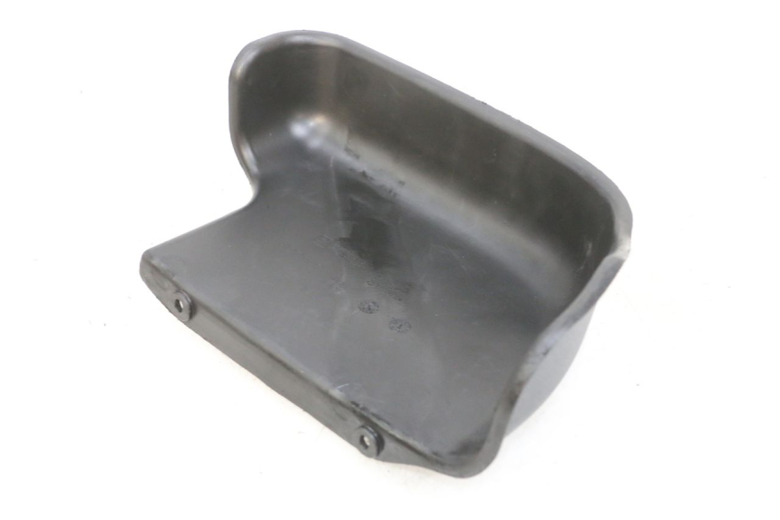 photo de BATTERIA COPERCHIO PIAGGIO MP3 RL 250 (2006 - 2010) - Dettaglio del componente