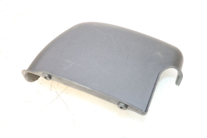photo de BATTERIA COPERCHIO PIAGGIO MP3 125 (2006 - 2014) - Dettaglio del componente