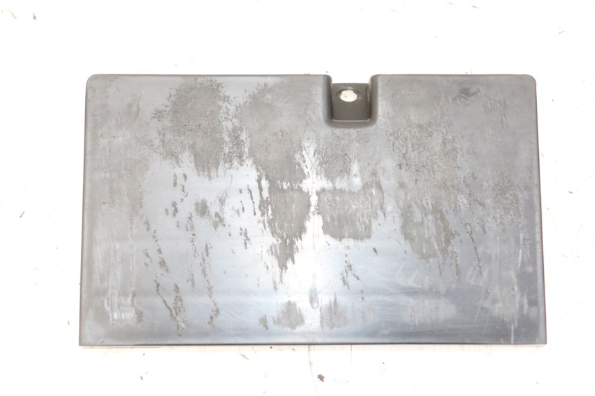 photo de BATTERIA COPERCHIO KYMCO LIKE 4T 50 (2019 - 2025) - Vista principale