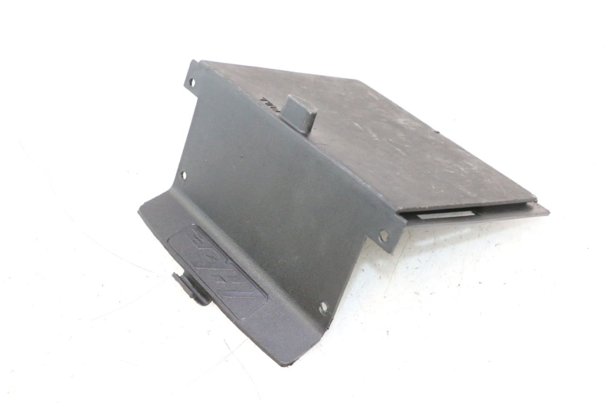 photo de BATTERIA COPERCHIO KYMCO LIKE 4T 50 (2019 - 2025) - Dettaglio del componente