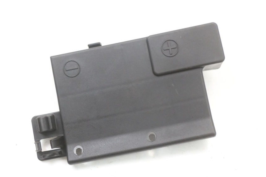 photo de BATTERIA COPERCHIO MOTO GUZZI NORGE 8V GT 1200 (2011 - 2016) - Vista principale