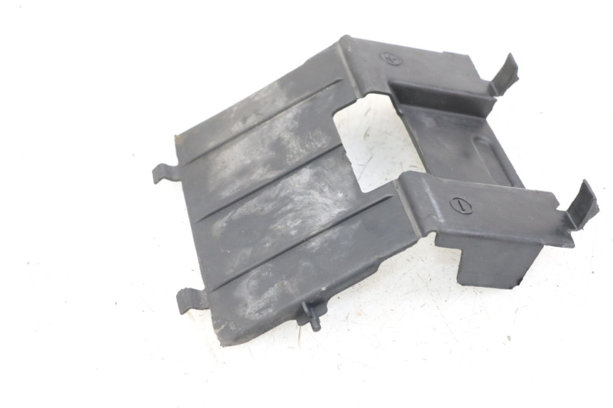 photo de COPERCHIO BATTERIA HONDA NTV DEAUVILLE 650 (1998 - 2001) - Zoom sullo stato d'uso