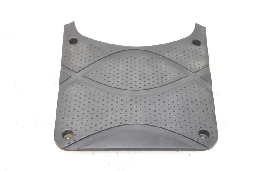 photo de COPERCHIO BATTERIA SYM ORBIT 2 4T 50 (2008 - 2017) - Zoom sullo stato d'uso