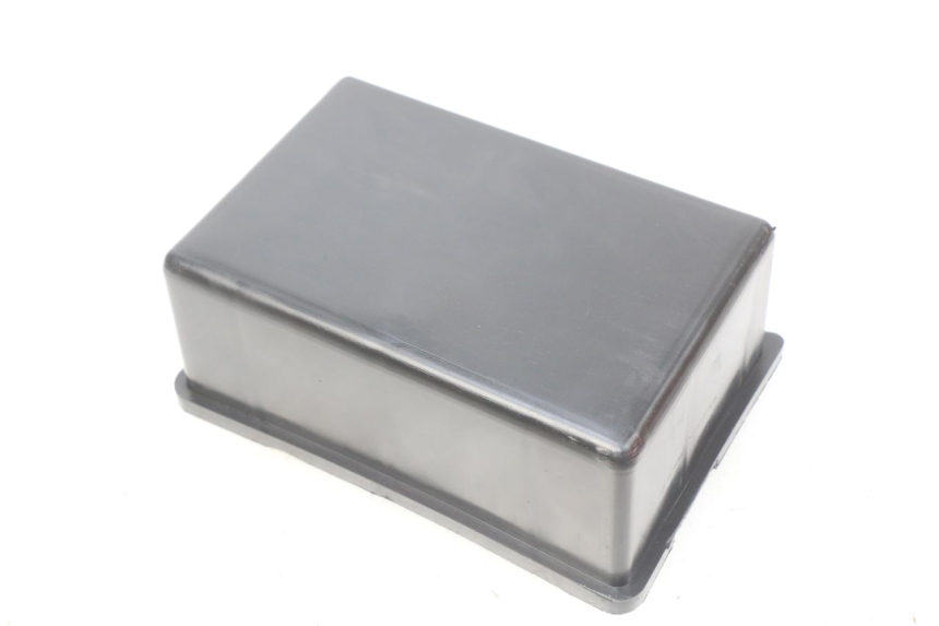 photo de BATTERIA COPERCHIO SYM ORBIT III 3 4T 50 (2021 - 2025) - Vista principale