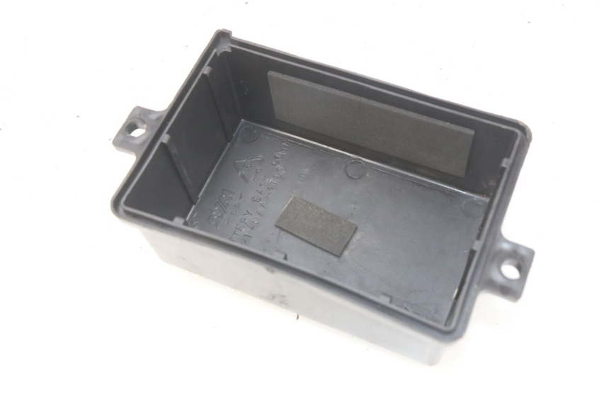 photo de COPERCHIO BATTERIA SYM ORBIT III 3 4T 50 (2018 - 2021) - Dettaglio del componente