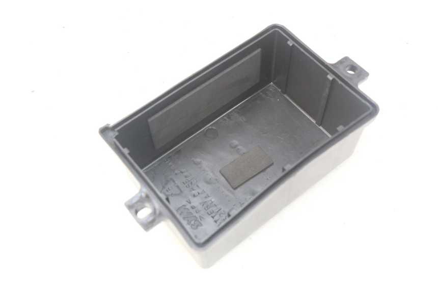 photo de COPERCHIO BATTERIA SYM ORBIT III 3 4T 50 (2018 - 2021) - Dettaglio del componente