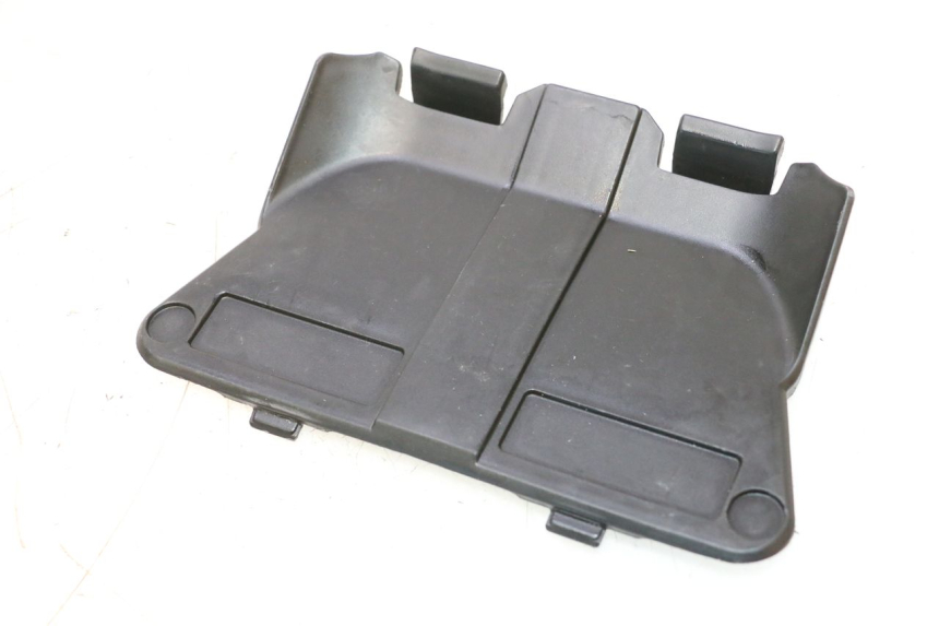 photo de BATTERIA COPERCHIO HONDA PCX (JF57/JF64) 125 (2014 - 2018) - Vista principale