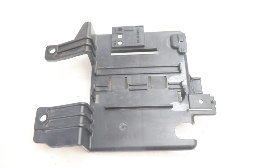 photo de BATTERIA COPERCHIO HARLEY DAVIDSON ROAD GLIDE FLTRXSE 1920 (2018 - 2022) - Dettaglio del componente