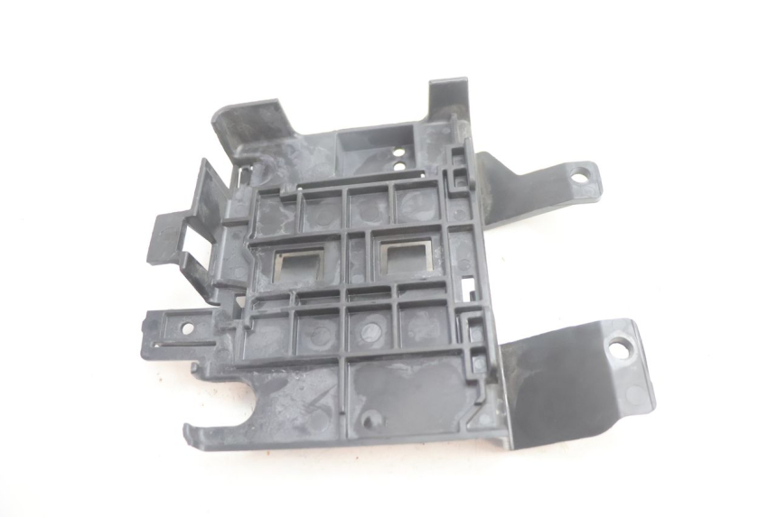 photo de BATTERIA COPERCHIO HARLEY DAVIDSON ROAD GLIDE FLTRXSE 1920 (2018 - 2022) - Primo piano tecnico
