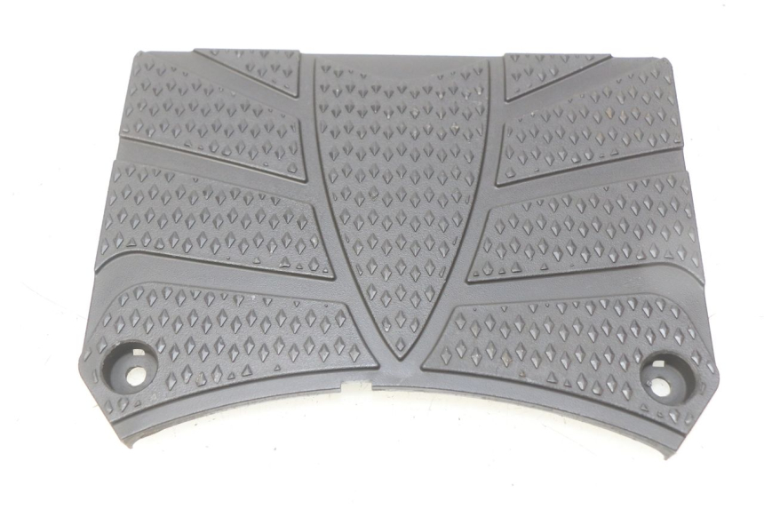 photo de BATTERIA COPERCHIO SUZUKI SIXTEEN 125 (2008 - 2010) - Vista principale