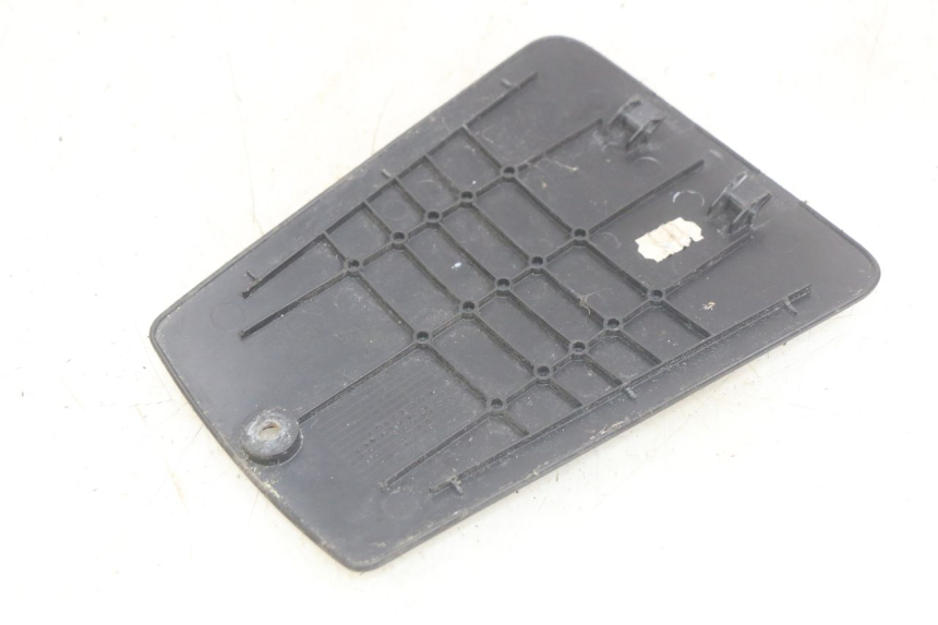 photo de COPERCHIO BATTERIA PEUGEOT SPEEDFIGHT LC 50 (1996 - 2002) - Zoom sullo stato d'uso