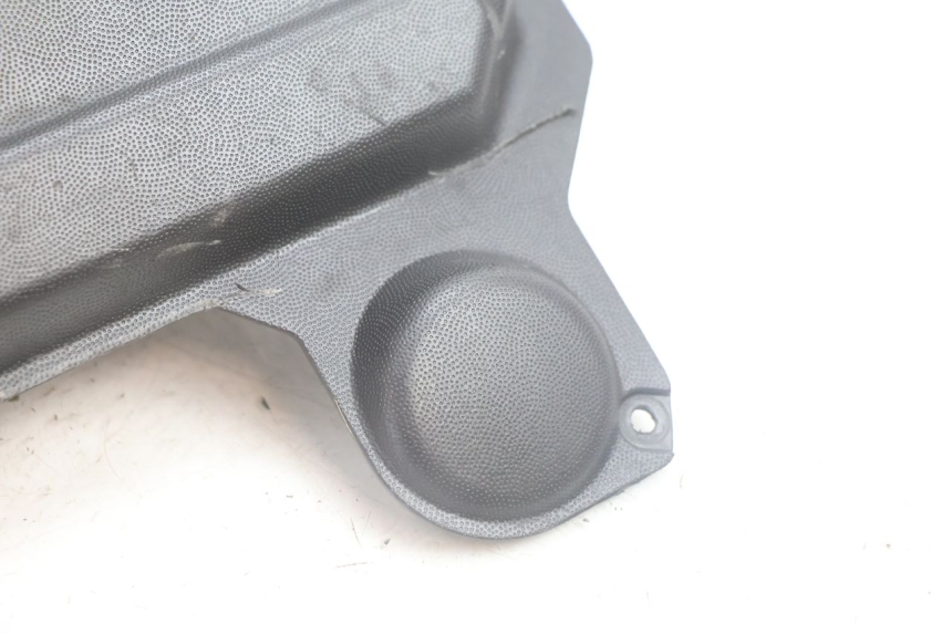 photo de COPERCHIO BATTERIA APRILIA SR 2T 50 (2012 - 2017) - Altra angolazione