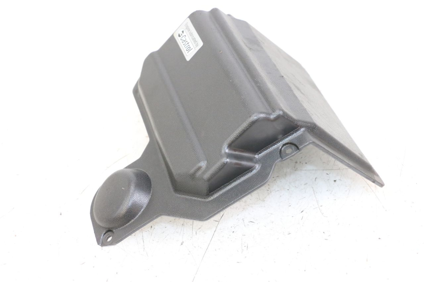 photo de BATTERIA COPERCHIO APRILIA SR MOTARD 50 (2012 - 2018) - Zoom sullo stato d'uso