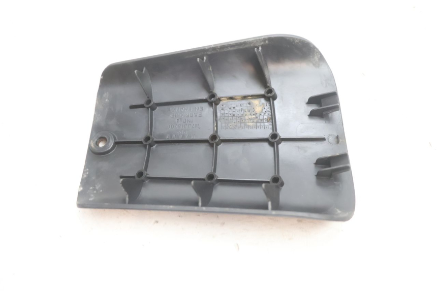 photo de COPERCHIO BATTERIA PEUGEOT TKR TREKKER FURIOUS 50 (2005 - 2014) - Altra angolazione
