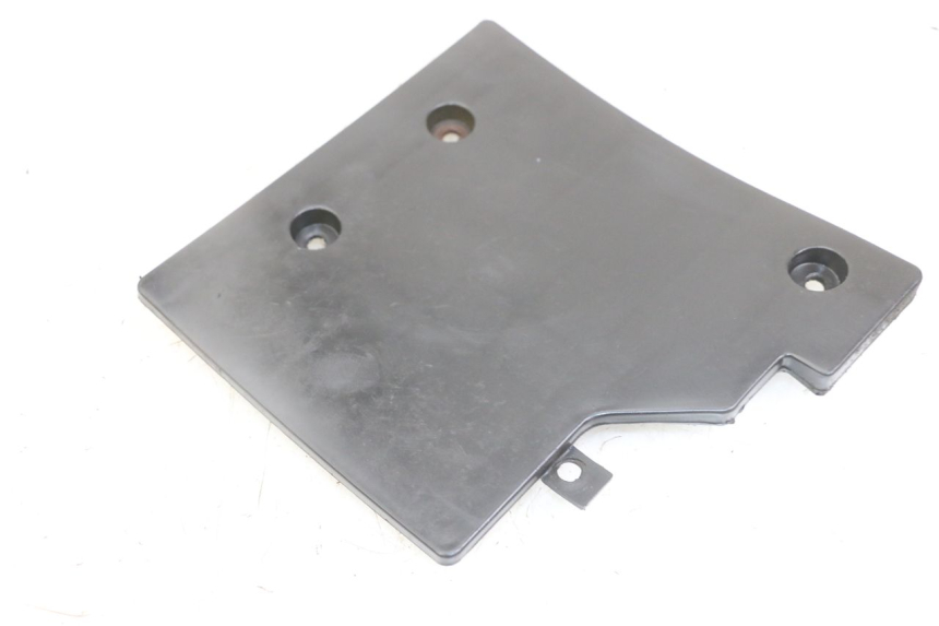 photo de COPERCHIO BATTERIA TNT MOTOR ROMA 10' 4T 50 (2019 - 2022) - Zoom sullo stato d'uso