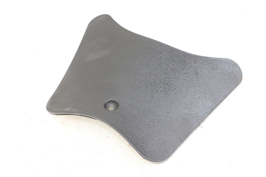 photo de BATTERIA COPERCHIO YAMAHA YP MAJESTY 125 (2002 - 2006) - Vista principale