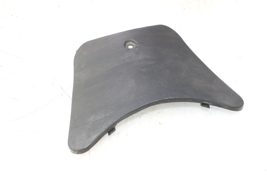 photo de BATTERIA COPERCHIO YAMAHA YP MAJESTY 125 (2002 - 2006) - Dettaglio del componente