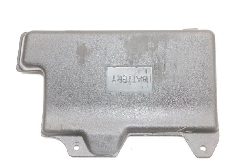 photo de COFANO BATTERIA PIAGGIO ZIP 2T 50 (2009 - 2019) - Dettaglio del componente