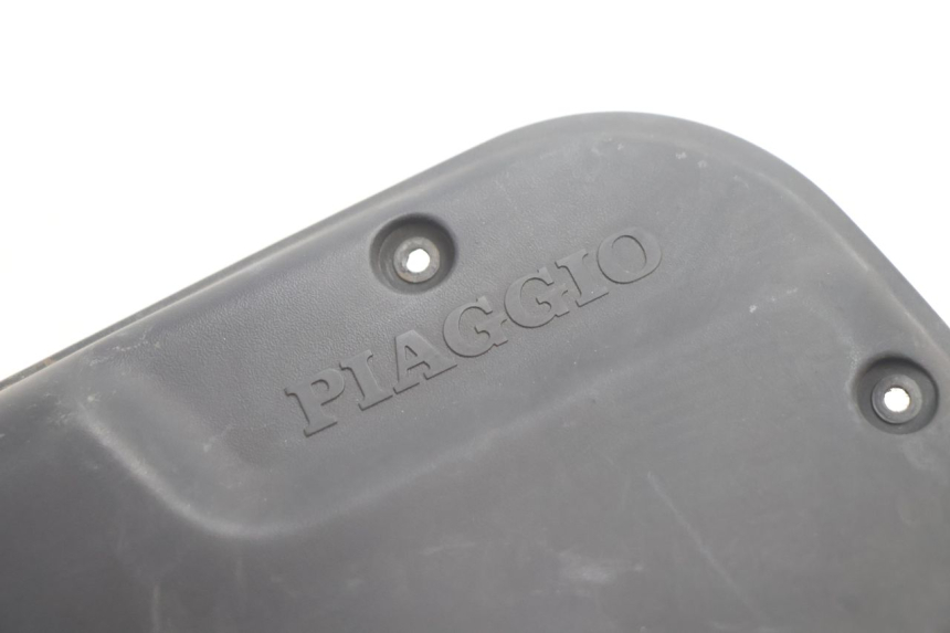 photo de SCATOLA COPERCHIO PIAGGIO LIBERTY 50 (1998 - 2003) - Altra angolazione