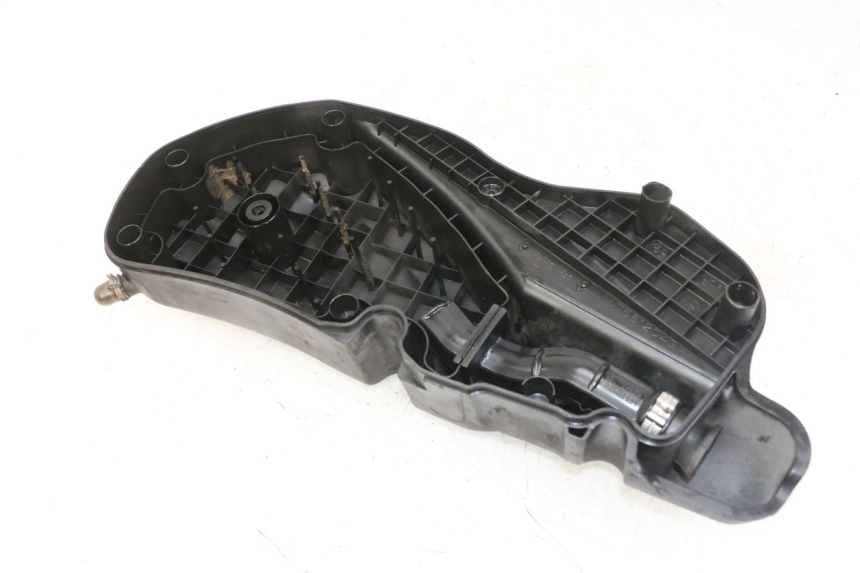 photo de SCATOLA COPERCHIO PIAGGIO MP3 LT 400 (2007 - 2012) - Dettaglio del componente