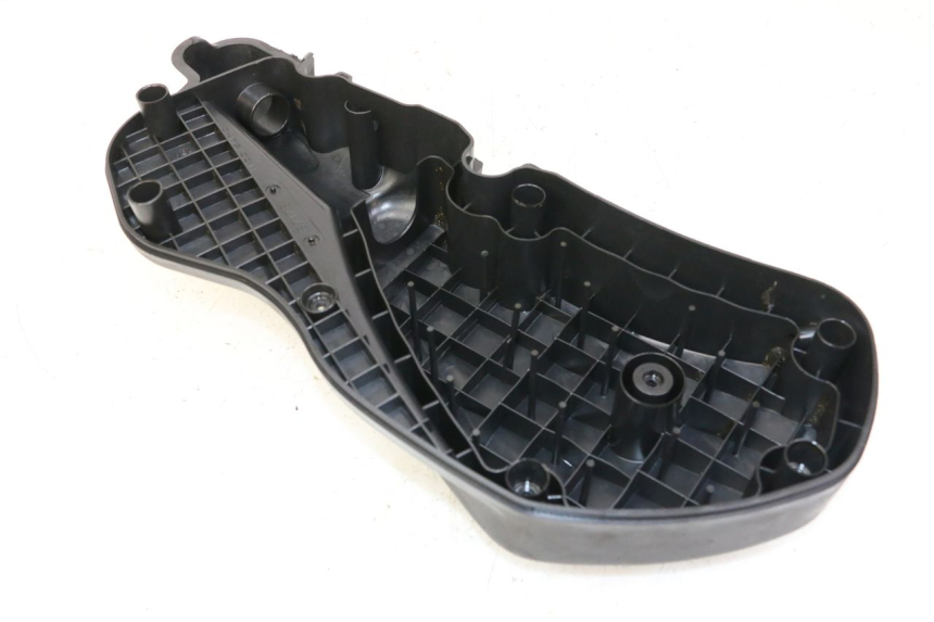 photo de SCATOLA COPERCHIO PIAGGIO MP3 LT 400 (2007 - 2012) - Zoom sullo stato d'uso