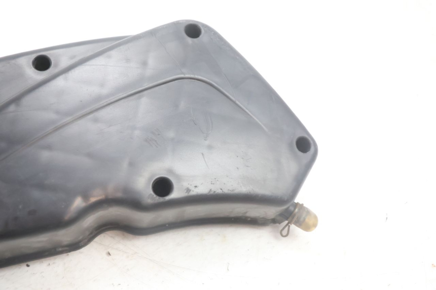 photo de SCATOLA COPERCHIO PEUGEOT SATELIS 125 (2013 - 2018) - Altra angolazione