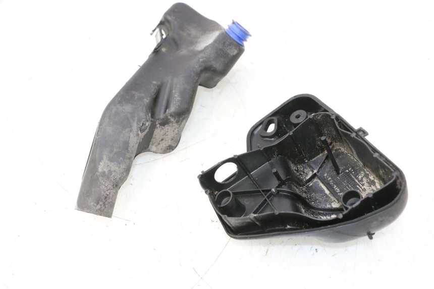 photo de SCATOLA COPERCHIO PEUGEOT SPEEDFIGHT 2 AC 50 (2000 - 2009) - Primo piano tecnico
