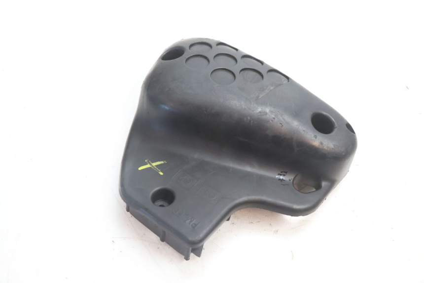 photo de SCATOLA COPERCHIO PEUGEOT TREKKER TKR 50 (2005 - 2014) - Zoom sullo stato d'uso