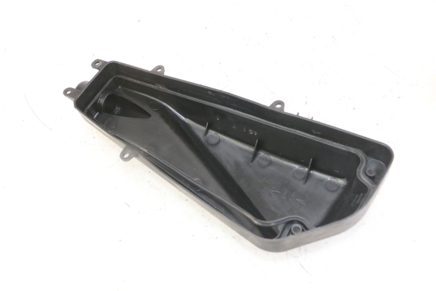 photo de SCATOLA COPERCHIO PEUGEOT VIVACITY NEW 4T 50 (2008 - 2017) - Dettaglio del componente