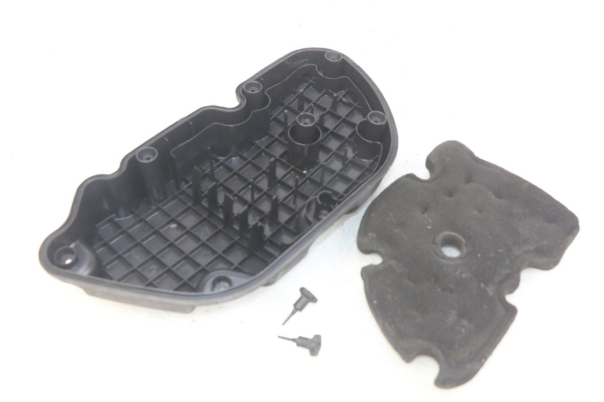 photo de CACHE FILTRO ARIA PIAGGIO XEVO - X EVO 125 (2007 - 2017) - Zoom sullo stato d'uso