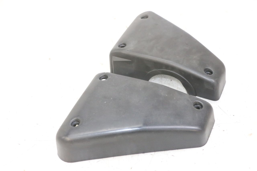 photo de Tappo scatola dell'aria YAMAHA FZS FAZER 600 (2001 - 2003) - Zoom sullo stato d'uso