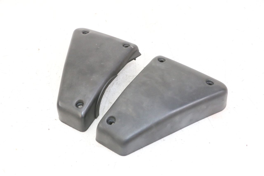 photo de Tappo scatola dell'aria YAMAHA FZS FAZER 600 (2001 - 2003) - Altra angolazione