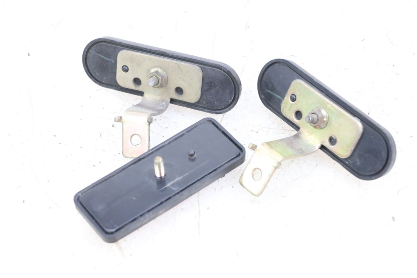 photo de CACHE TELAIO LATERALE KYMCO AGILITY 4T 50 (2005 - 2018) - Dettaglio del componente