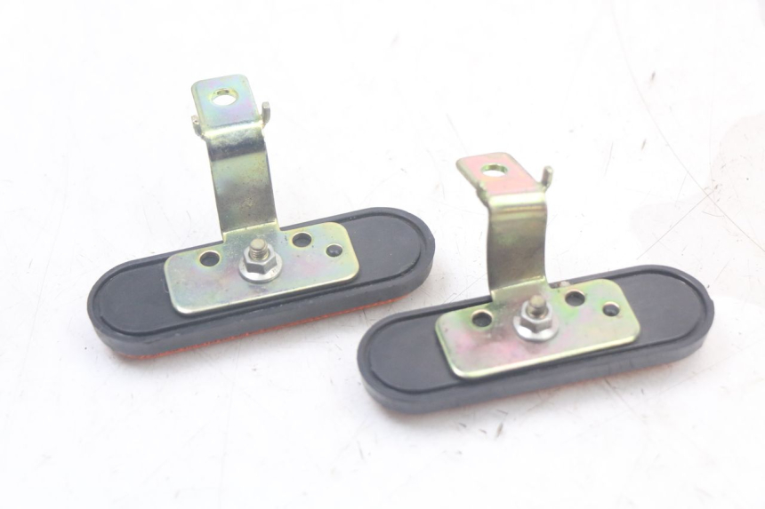 photo de CACHE TELAIO LATERALE KYMCO AGILITY 4T 50 (2018 - 2022) - Zoom sullo stato d'uso