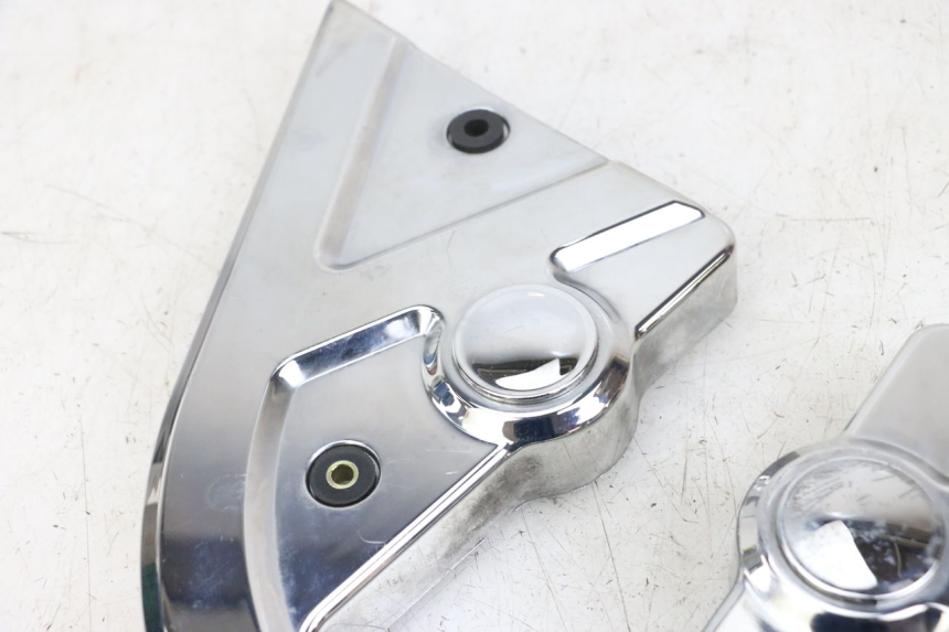 photo de Telaio laterale di copertura HYOSUNG GV AQUILA 125 (2000 - 2009) - Primo piano tecnico