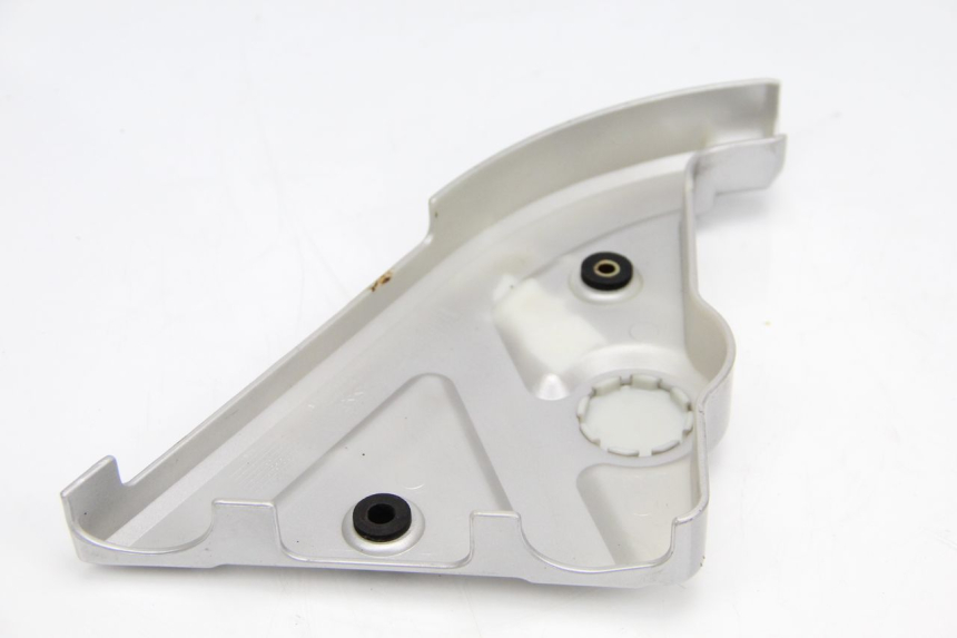 photo de Telaio laterale destro HYOSUNG AQUILA GV 125 (2009 - 2016) - Primo piano tecnico