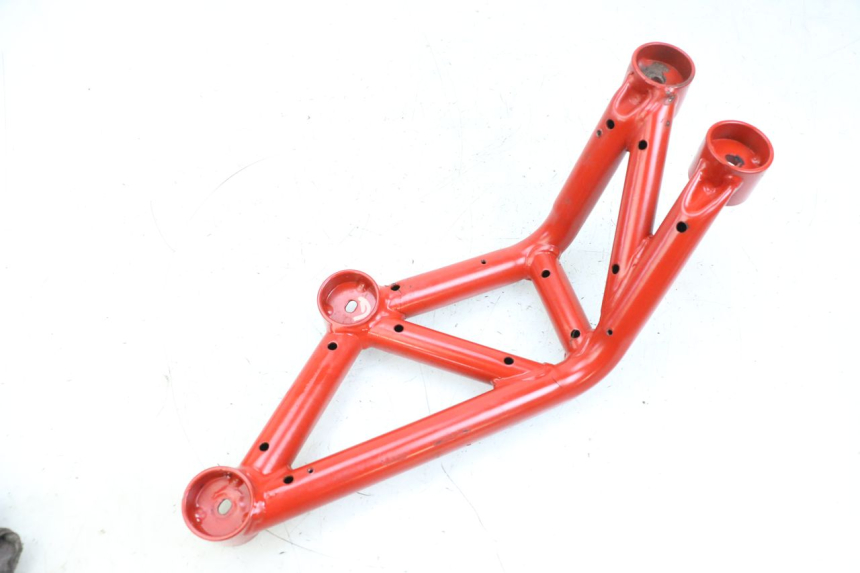 photo de TELAIO CARENA DESTRA MAG POWER BOMBERS 4T 50 (2016 - 2026) - Primo piano tecnico