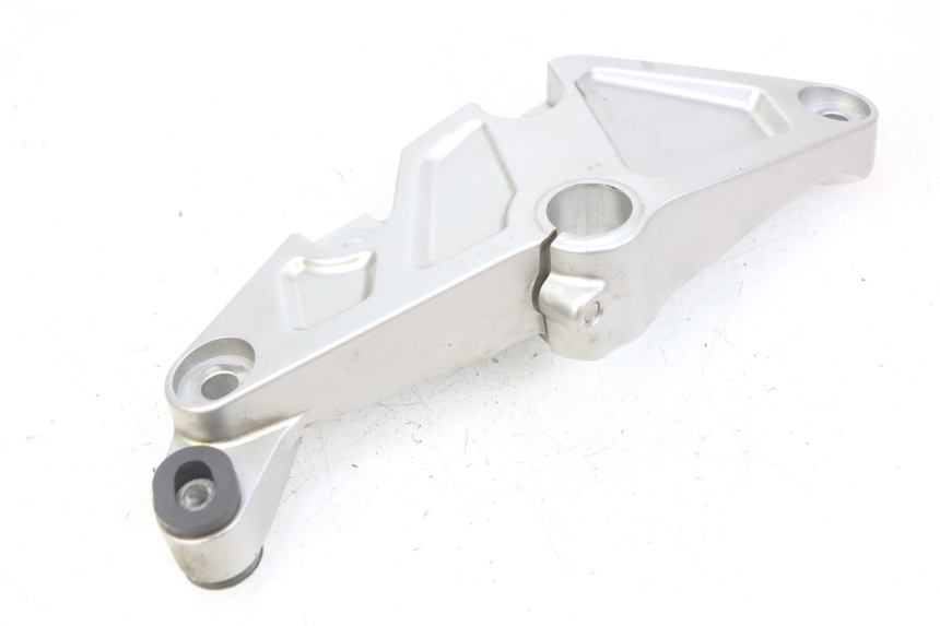 photo de CACHE TELAIO LATERALE DESTRO HONDA CB R 1000 (2018 - 2023) - Vista d'insieme del prodotto