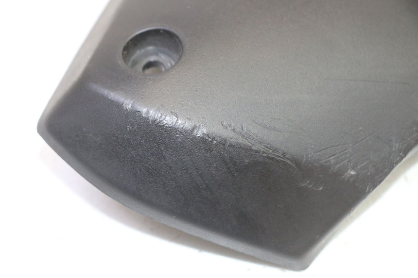 photo de TELAIO CARENA DESTRA PEUGEOT STREETZONE I 2T 50 (2018 - 2020) - Zoom sullo stato d'uso