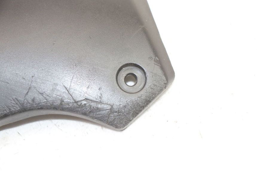 photo de TELAIO CARENA DESTRA PEUGEOT STREETZONE I 2T 50 (2018 - 2020) - Altra angolazione