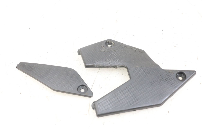 photo de CACHE TELAIO LATERALE DESTRO KAWASAKI VERSYS ABS 650 (2015 - 2018) - Vista principale