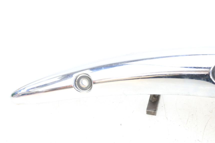 photo de COPERCHIO TELAIO LATERALE DESTRO SUZUKI VL INTRUDER 125 (2004 - 2007) - Ricambio usato controllato