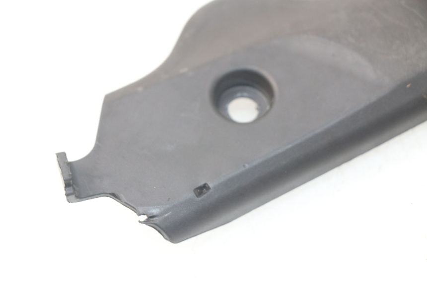 photo de Telaio laterale di copertura HUSQVARNA FC 350 (2019 - 2022) - Zoom sullo stato d'uso