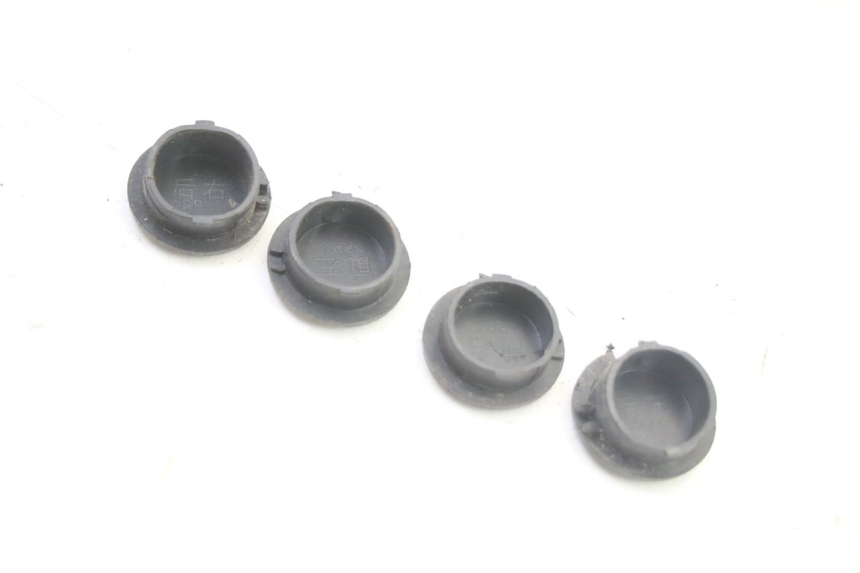 photo de COPERTURA DEL TELAIO LATERALE VENESI FLY RETRO 4T 50 (2020 - 2025) - Zoom sullo stato d'uso