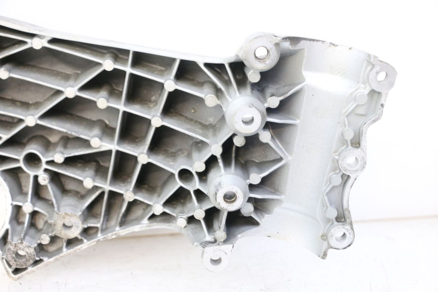 photo de TELAIO CARENA SINISTRA APRILIA RS 50 (1999 - 2005) - Stato della superficie e materiale